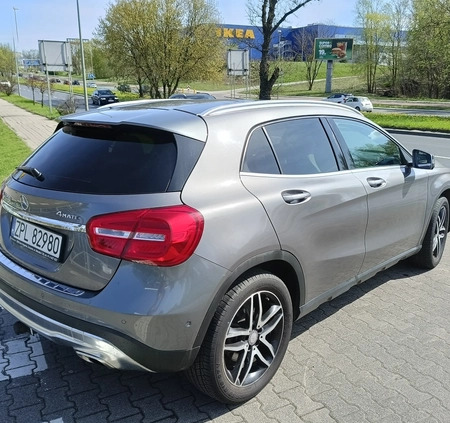 Mercedes-Benz GLA cena 77000 przebieg: 139995, rok produkcji 2014 z Szczecin małe 121